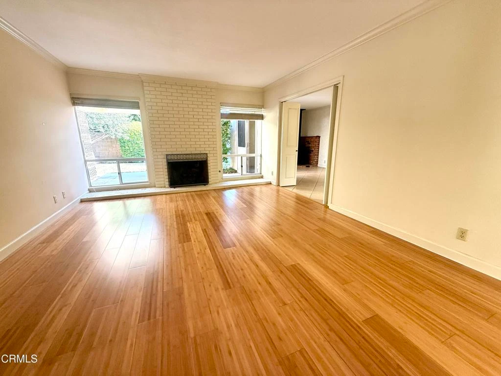 Interior 3