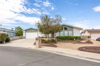 1645 Pear Tree Court photo 2