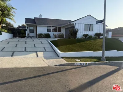4439 Don Zarembo Drive