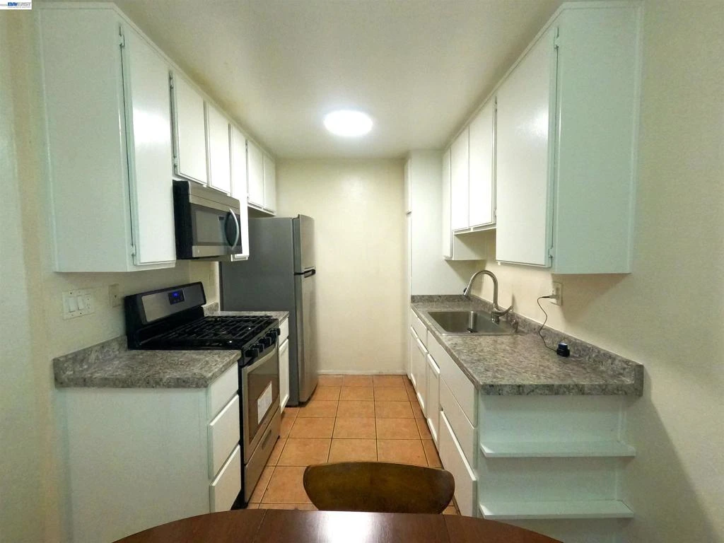 Interior 3
