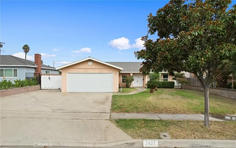 7437 Kirkwood