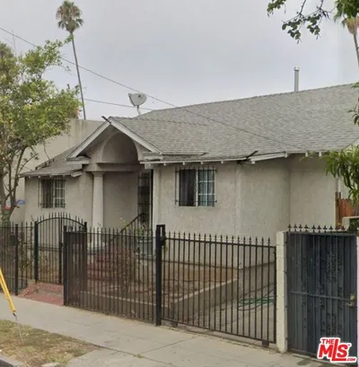 5061 Fountain Avenue