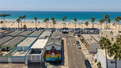 2214 W Oceanfront B photo 2