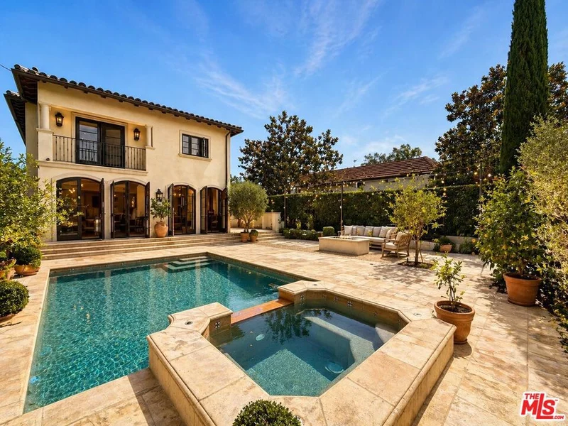 301 Foothill Road, Beverly Hills, CA 90210