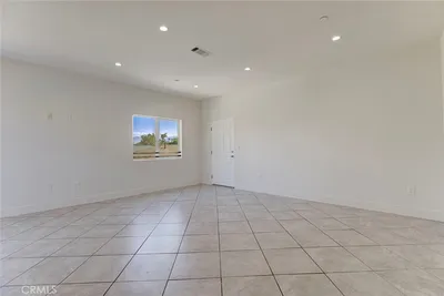 6821 Agnes Ave. photo 2