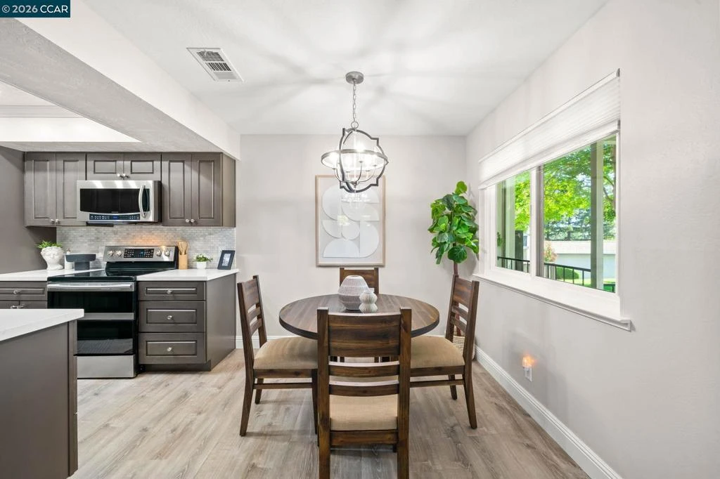 Interior 3