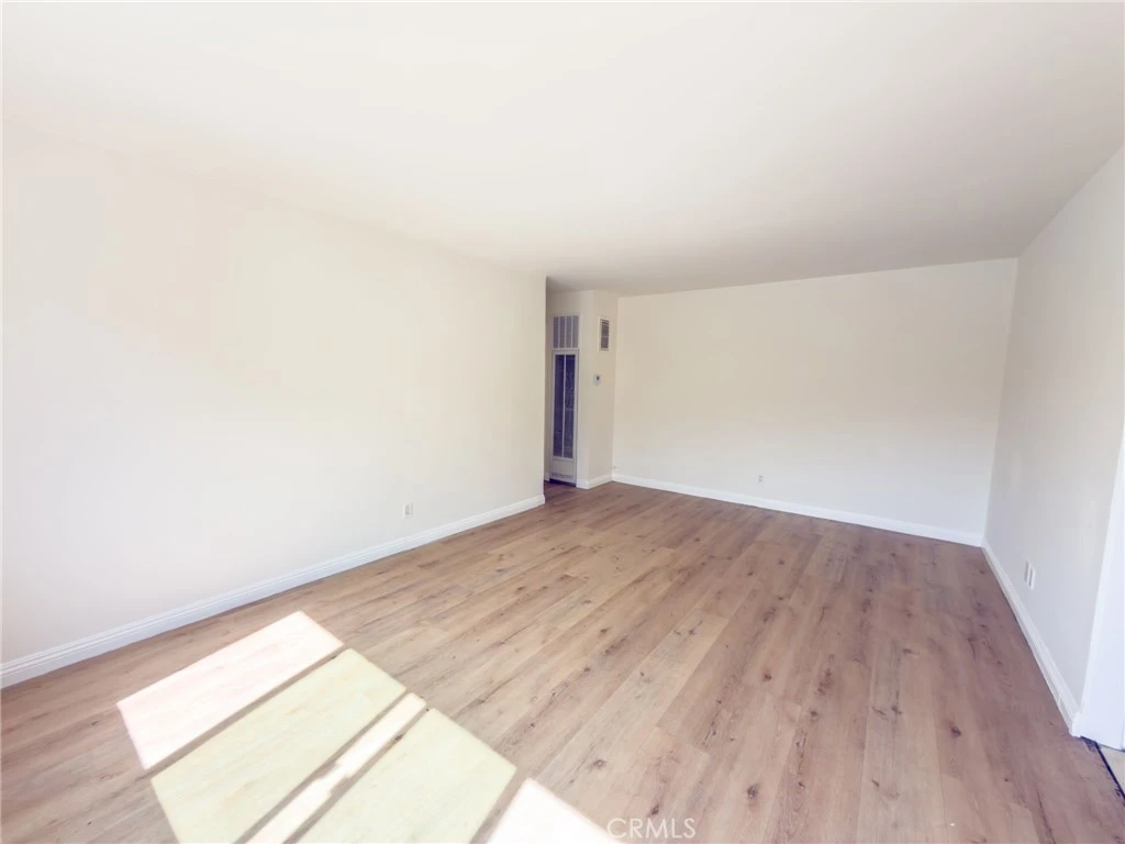 Interior 2