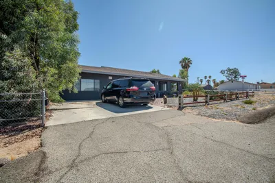 71817 Samarkand Drive photo 2
