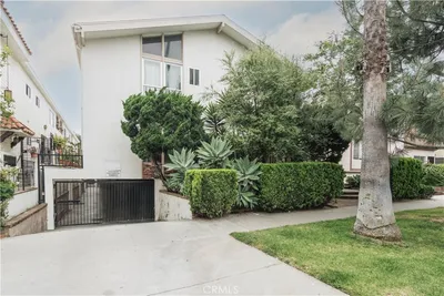 1122 9th Street 2