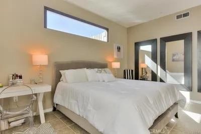 133 The Promenade N 534 photo 2