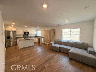 7102 Olive Grove photo 2