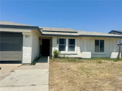 997 E Jolson Avenue