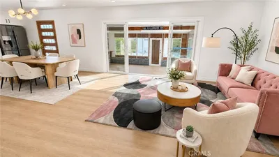 239 E Cypress