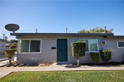 3644 Russell Street