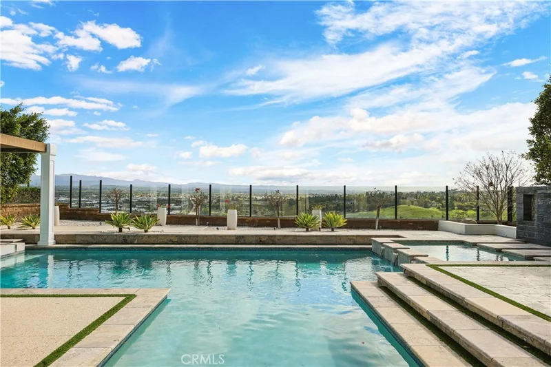 104 Scenic Crest, Irvine, CA 92618