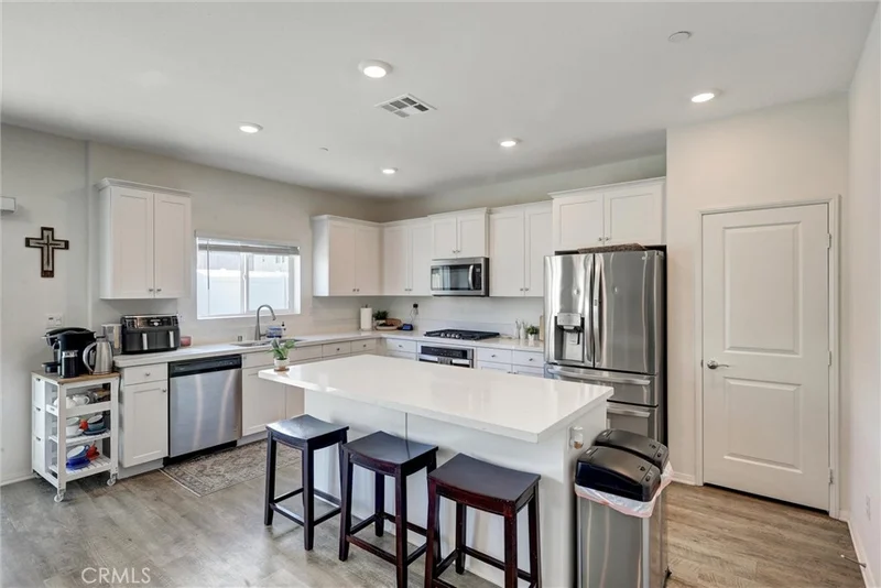 31214 Linden Flower Road photo 2