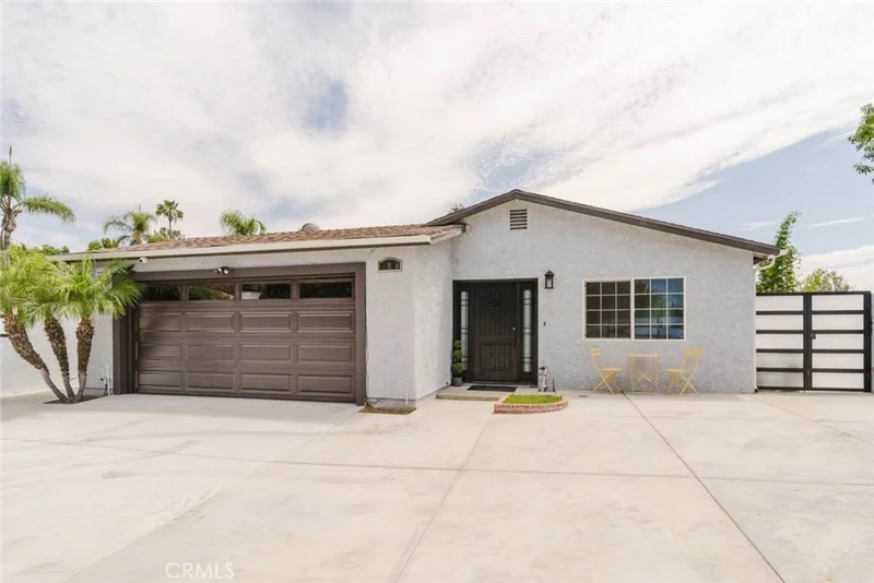 Photo 2 of 11904 Gager Street