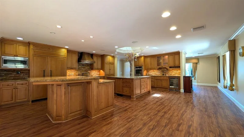3167 Carnegie Place photo 2