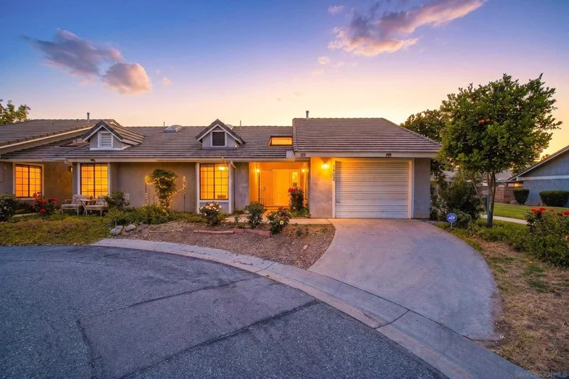 1402 Hancock Cir