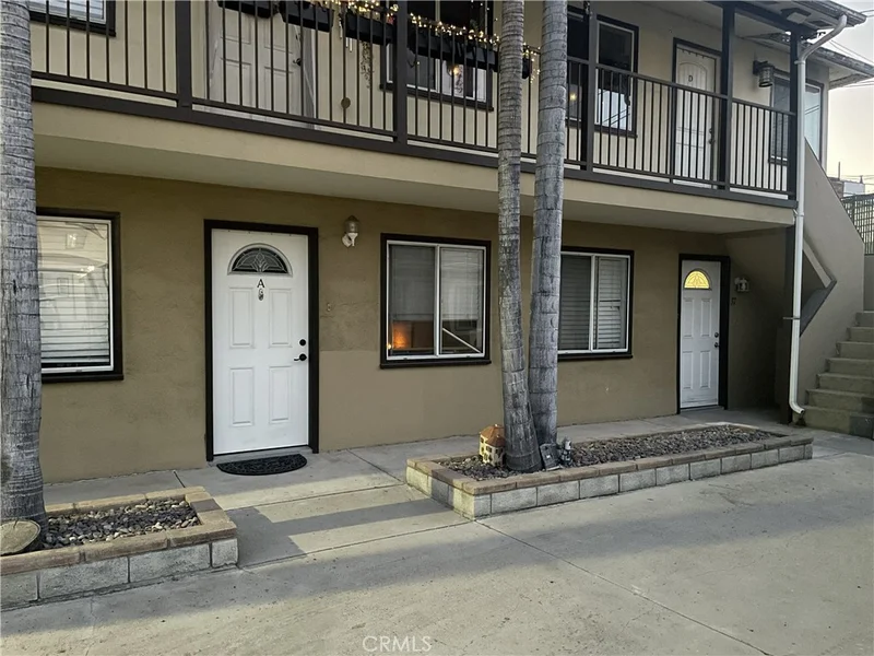 37 S Sierra Madre Boulevard