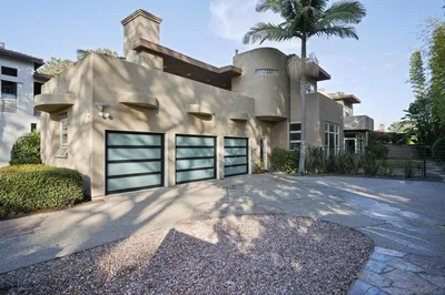 13601 Nogales Drive