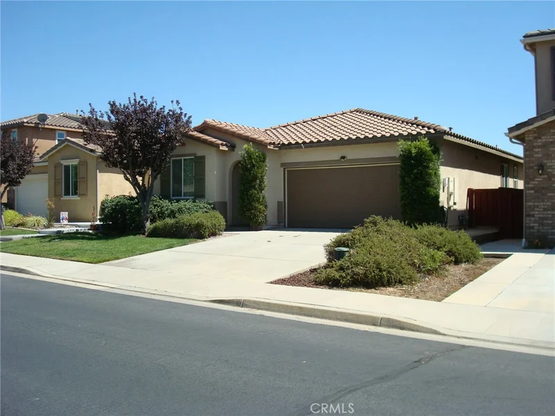38539 Divot Drive