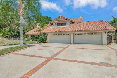 6087 Vineyard