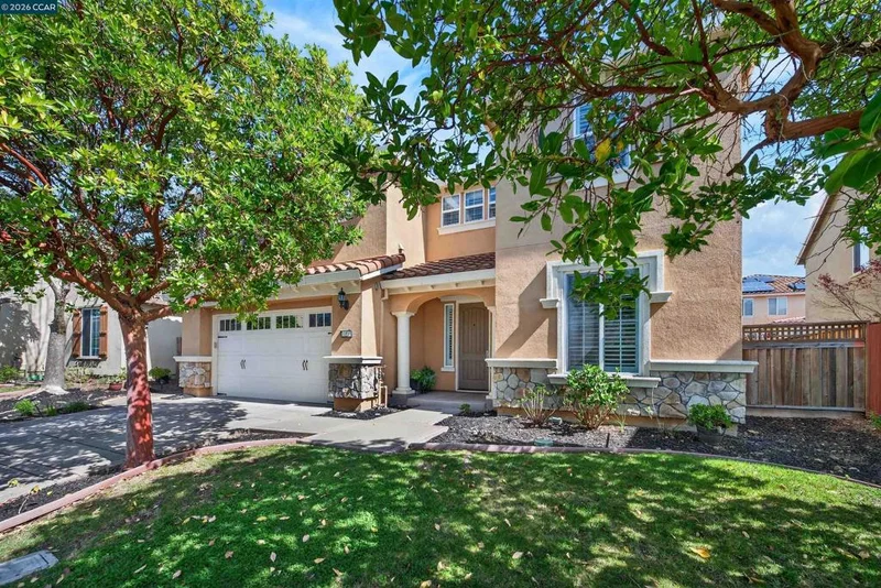 6 Tullach Pl