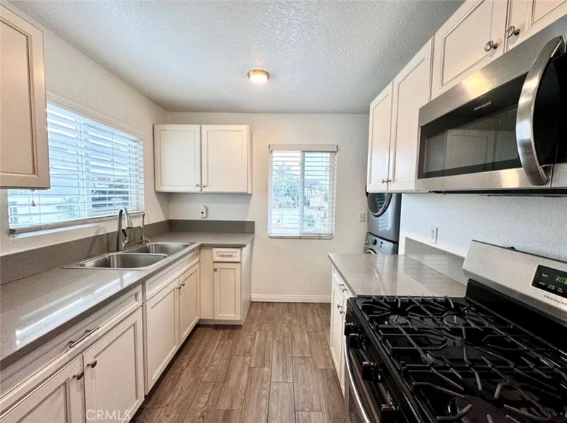 13512 Penn
