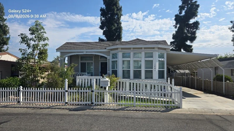 1361 Shadowglen
