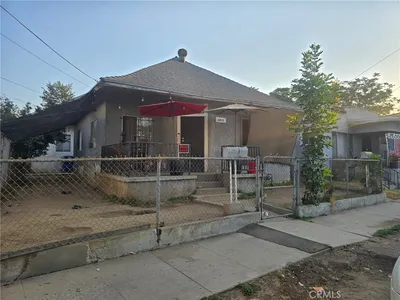 1815 E 3rd