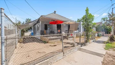 1815 E 3rd photo 2