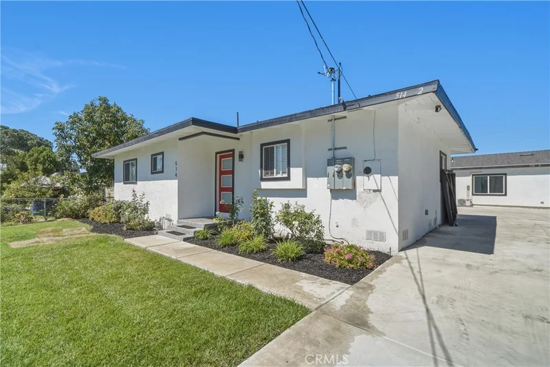 514 N Oakdale 1 photo 2