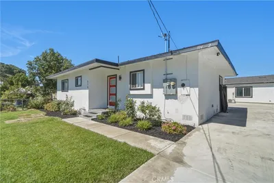 514 N Oakdale 1 photo 2