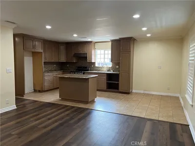 9219 Danbridge photo 2