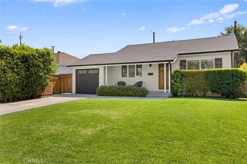 827 N Lamer photo 2