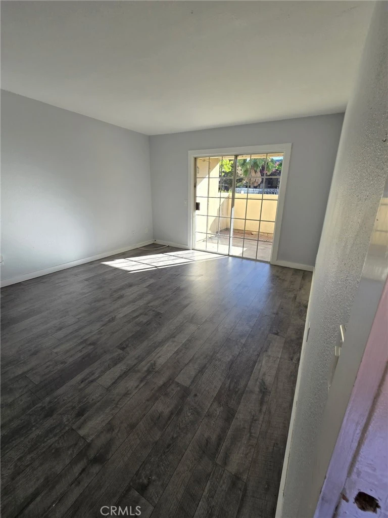 Interior 3