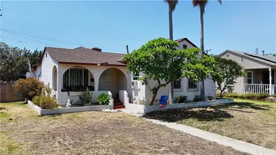 10239 Garfield photo 2
