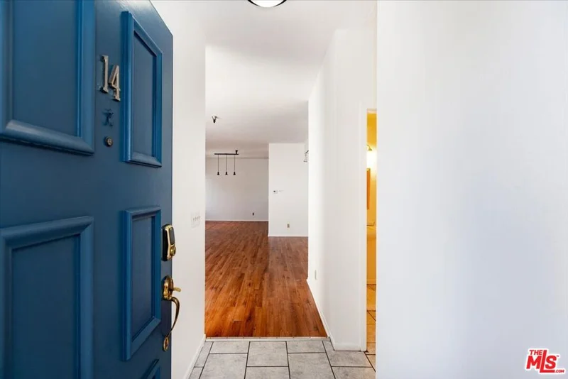 844 Magnolia Avenue 14