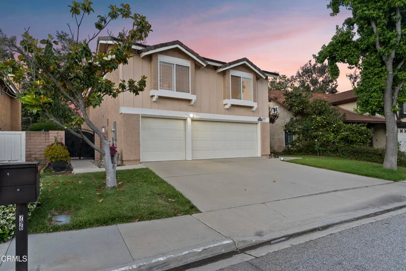 796 Cayo Grande Court photo 2
