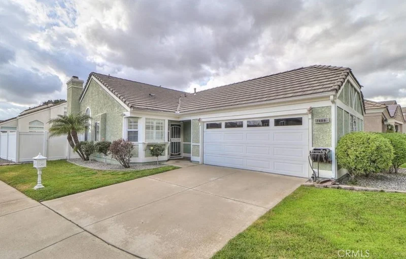 7408 Belpine