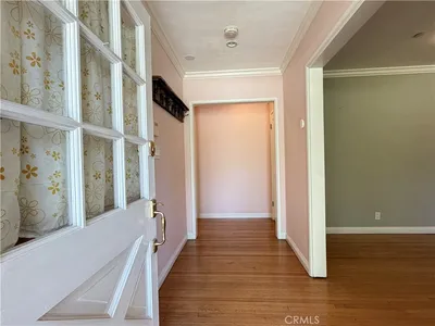 1162 Panorama Drive photo 2