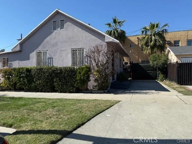 423 S Chevy Chase
