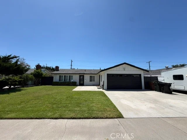 6812 Chapman