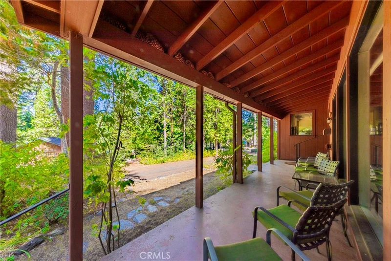 1173 Railroad Lane