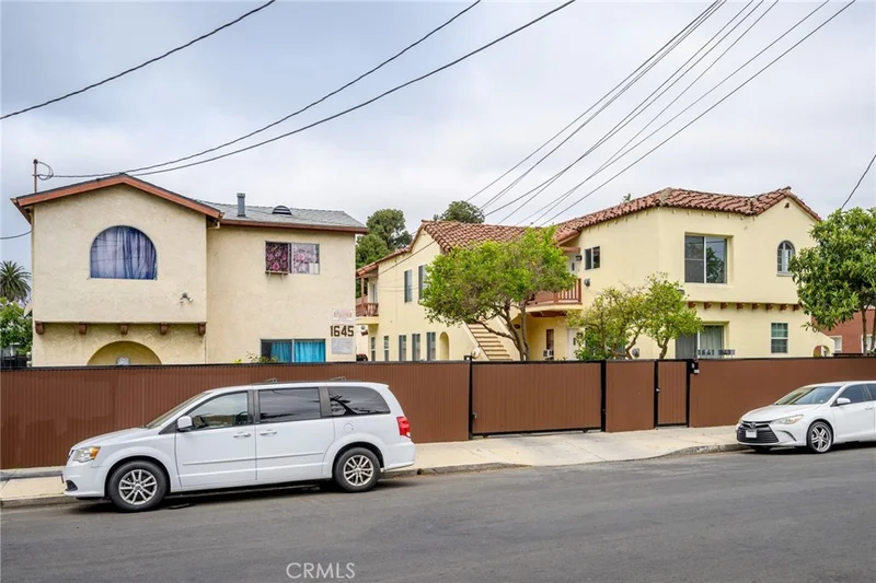 1641 S Catalina Street 1/2