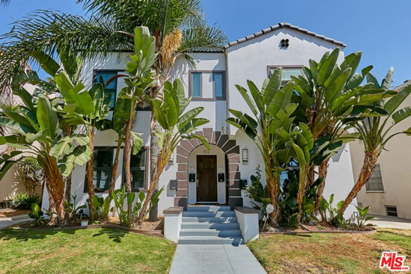 614 N Genesee Avenue, Los Angeles, CA 90036