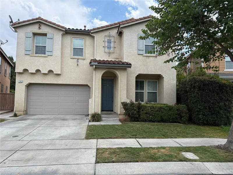 1742 Edmon Way