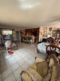 Interior 3