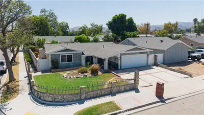 1396 Currant Avenue